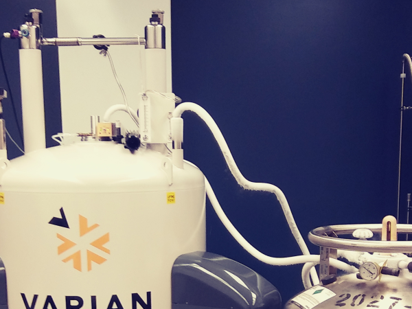 Nuclear Magnetic Resonance Spectometer